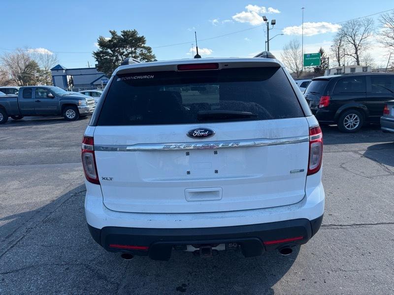 Ford Explorer XLT 4WD 2014