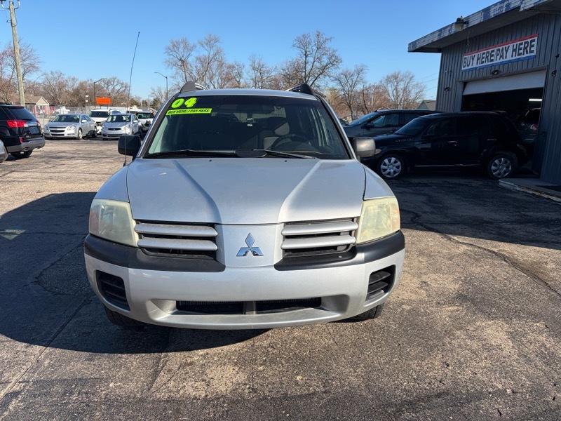 Mitsubishi Endeavor LS FWD 2004