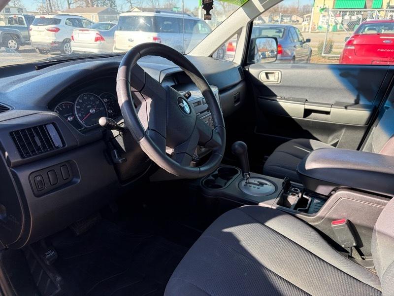 Mitsubishi Endeavor LS FWD 2004