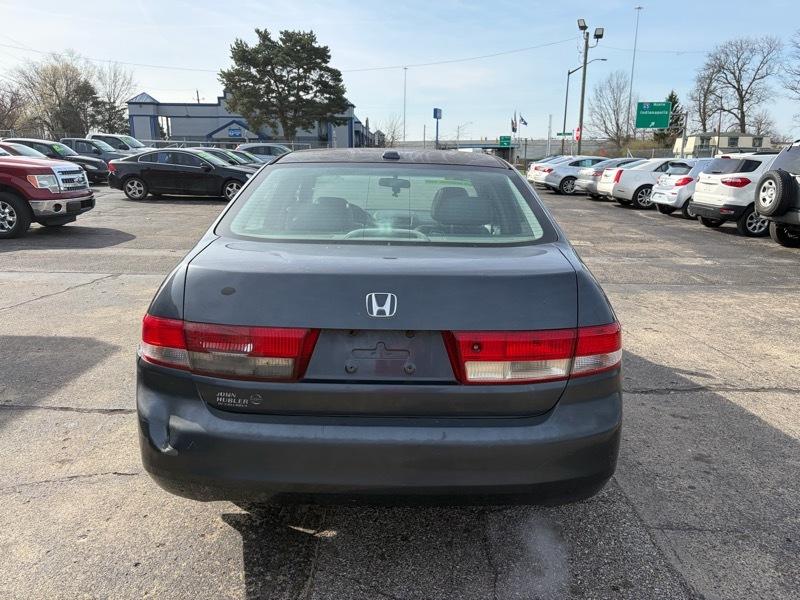 Honda Accord EX Sedan AT 2004