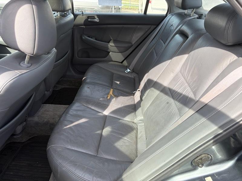 Honda Accord EX Sedan AT 2004