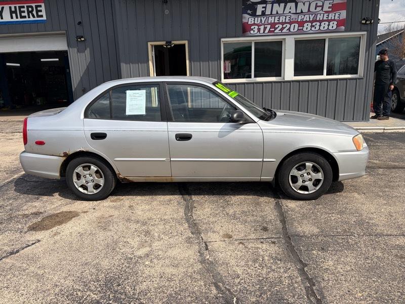 Hyundai Accent  2002