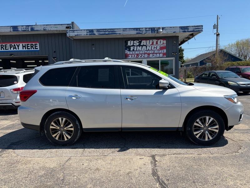 2017 Nissan Pathfinder S 2WD
