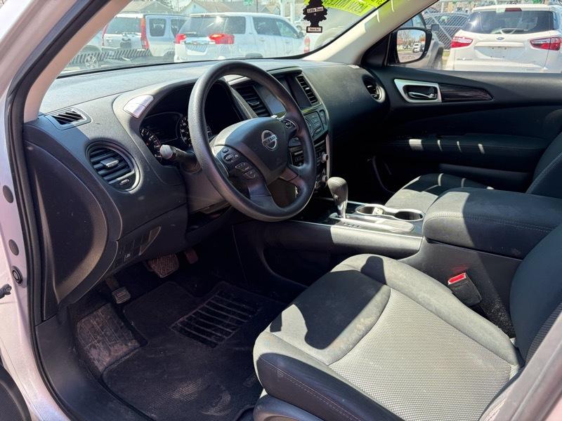 Nissan Pathfinder S 2WD 2017