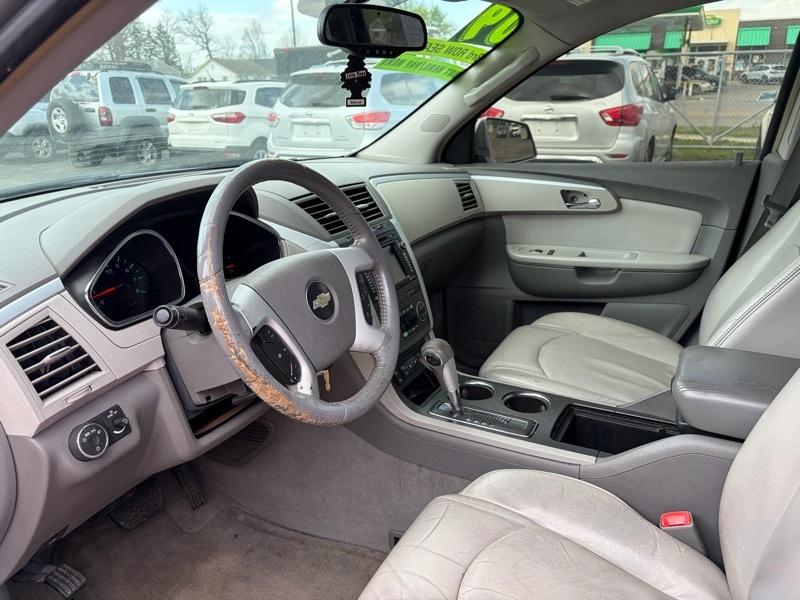 Chevrolet Traverse LT1 FWD 2009
