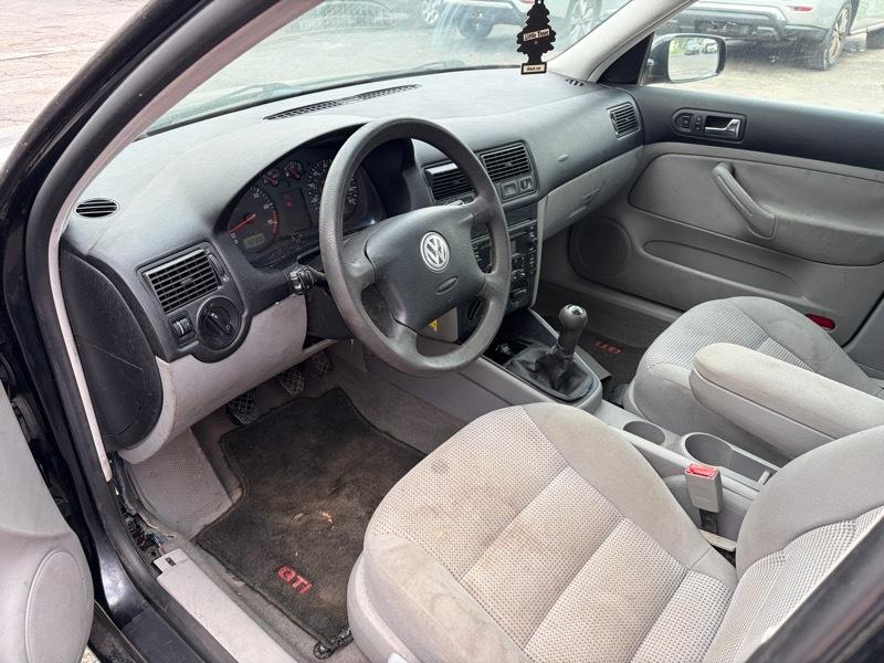 Volkswagen Golf GLS 2.0 2004