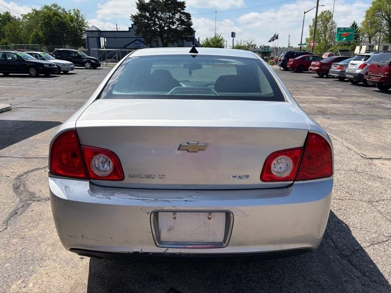 Chevrolet Malibu 1LT 2012