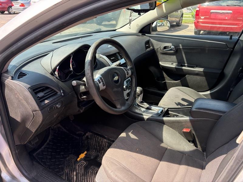 Chevrolet Malibu 1LT 2012