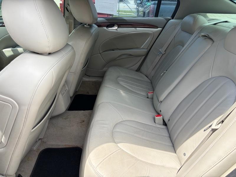 Buick Lucerne CXL 2010