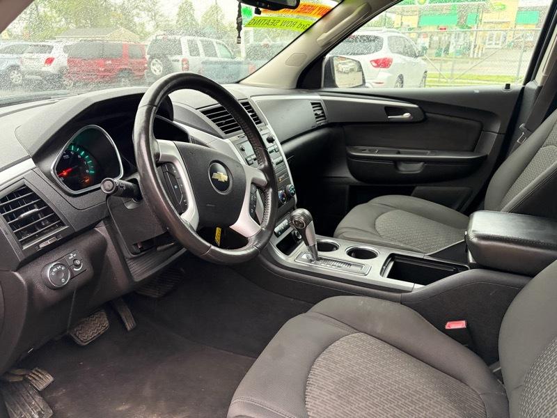 Chevrolet Traverse LT1 FWD 2010