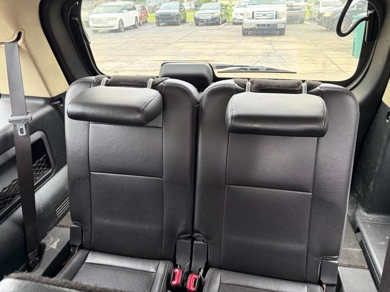 Ford Explorer XLT 4.0L 4WD 2010