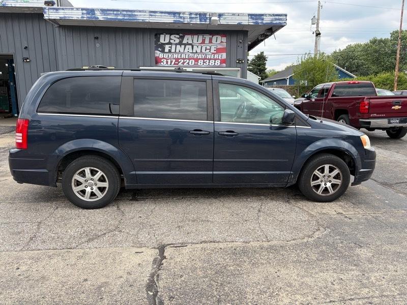2008 Chrysler Town & Country Touring