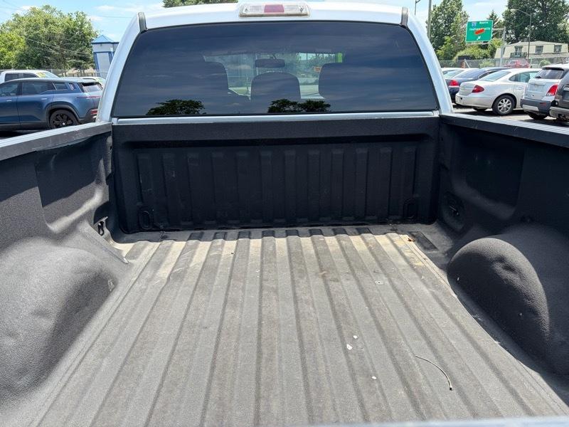 Ford F-150 XL SuperCab 8-ft. Bed 4WD 2011