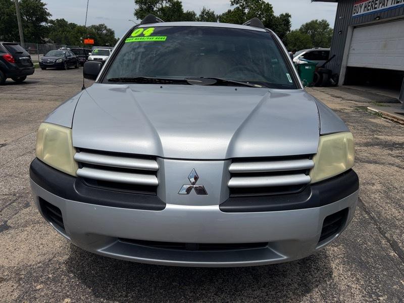 Mitsubishi Endeavor LS FWD 2004
