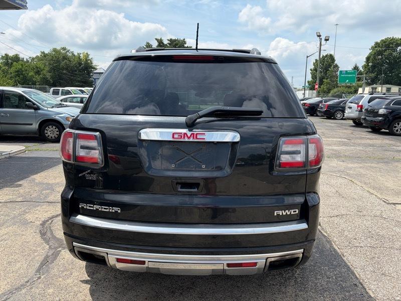 GMC Acadia Denali AWD 2015
