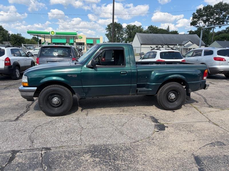 Ford Ranger XLT Reg. Cab Long Bed 2WD 1998