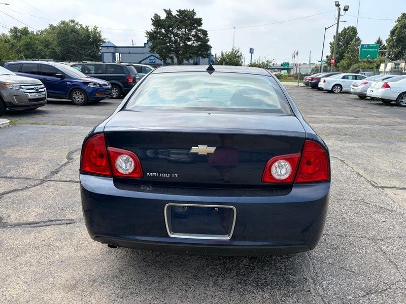 Chevrolet Malibu 1LT 2012