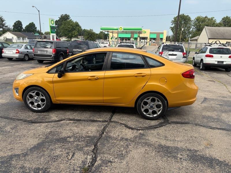 Ford Fiesta SEL Sedan 2012
