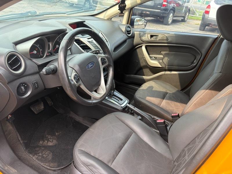 Ford Fiesta SEL Sedan 2012
