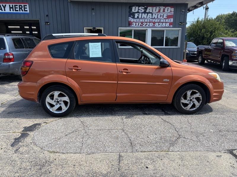 2005 Pontiac Vibe Base