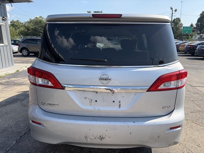 Nissan Quest S 2015