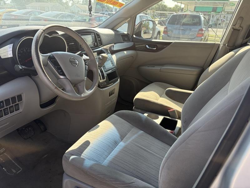 Nissan Quest S 2015