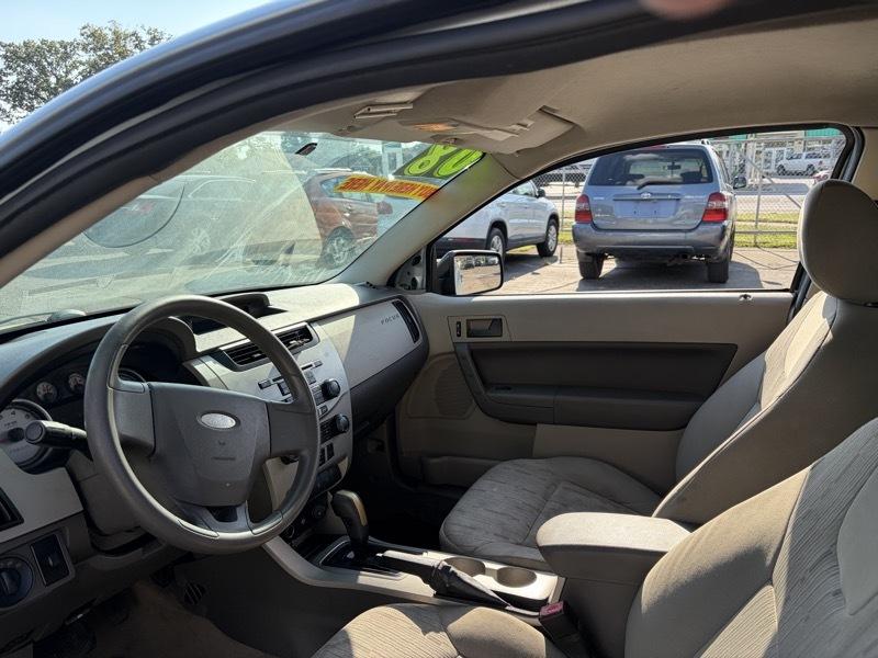 Ford Focus SE Coupe 2008