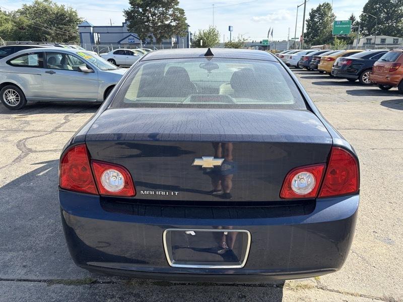Chevrolet Malibu 1LT 2012
