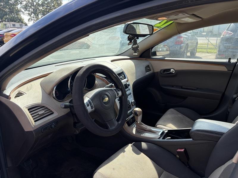 Chevrolet Malibu 1LT 2012