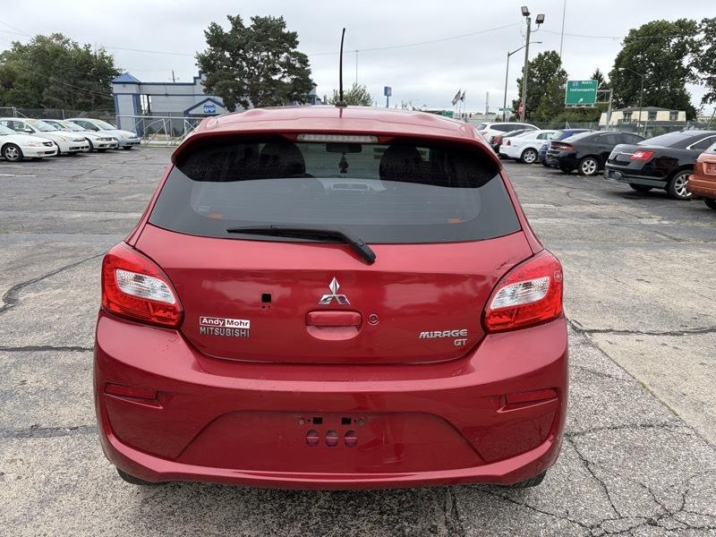 Mitsubishi Mirage photo 4