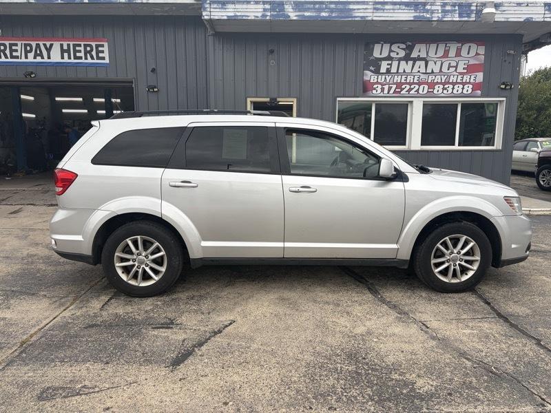 2011 Chrysler Town & Country Touring