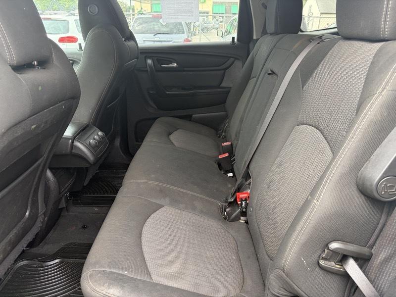 Chevrolet Traverse photo 6