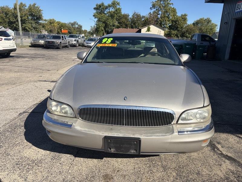 Buick Park Avenue Sedan 1998