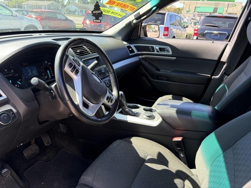 Ford Explorer XLT 4WD 2014