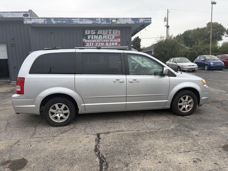 2008 Chrysler Town & Country Touring