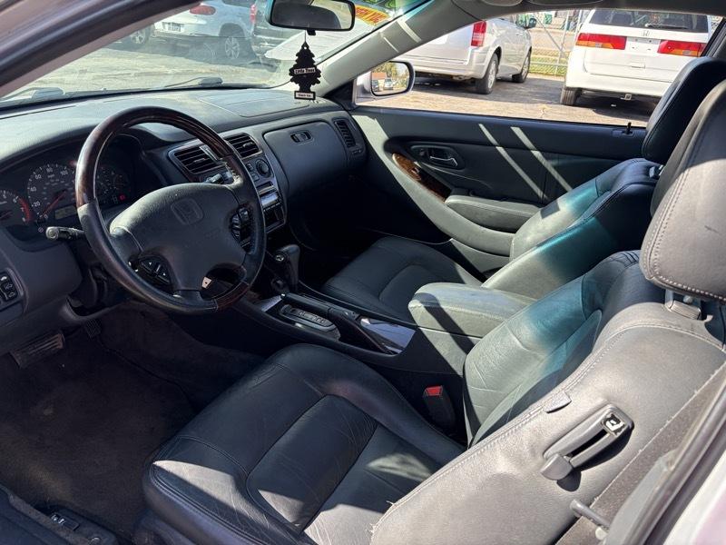 Honda Accord EX V6 coupe 2001