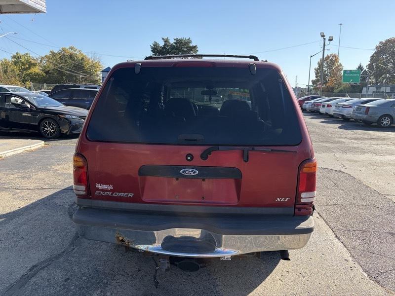 Ford Explorer XLT AWD 2001