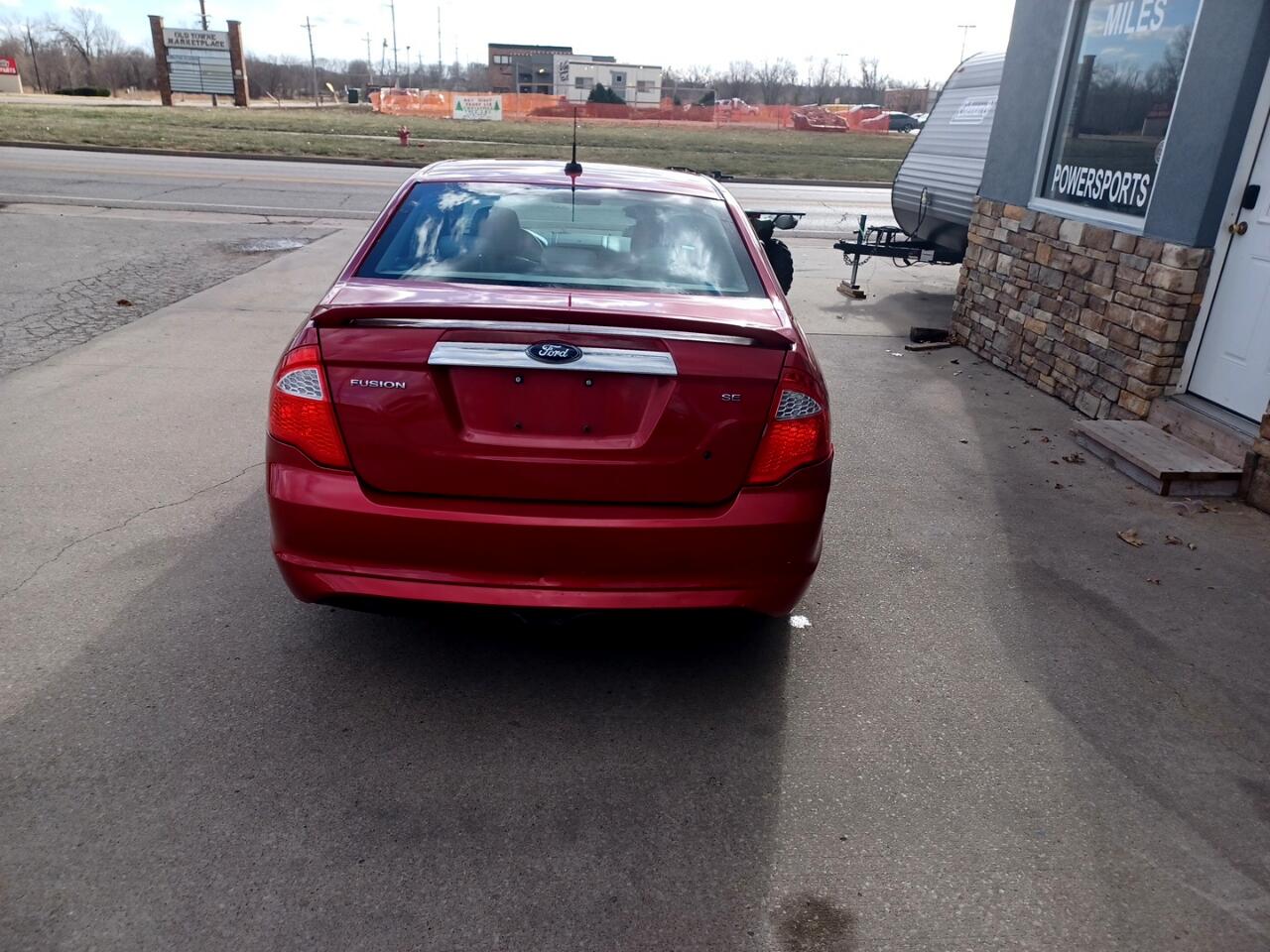 Ford Fusion SE 2010