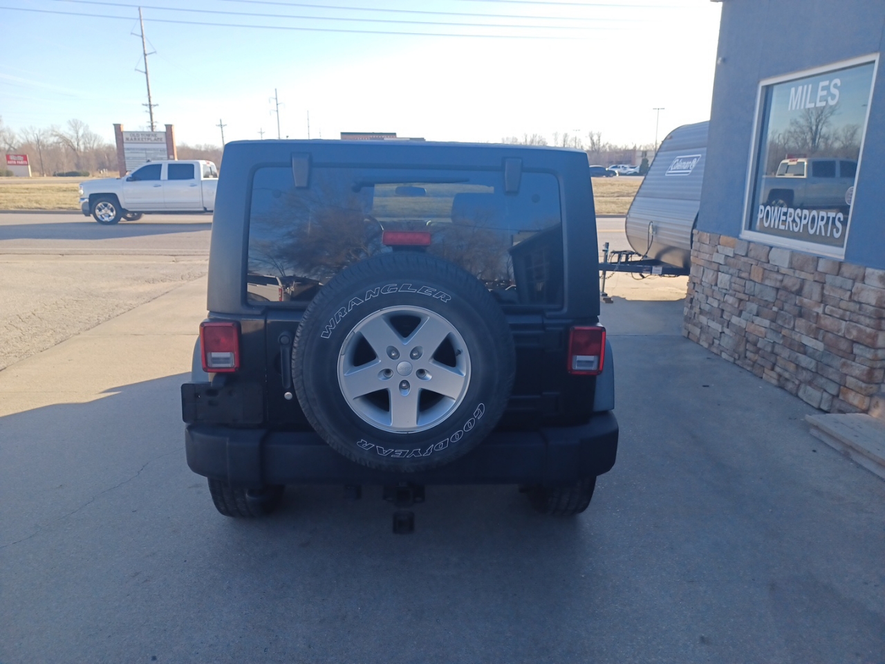 Jeep Wrangler Unlimited Sport 4WD 2011