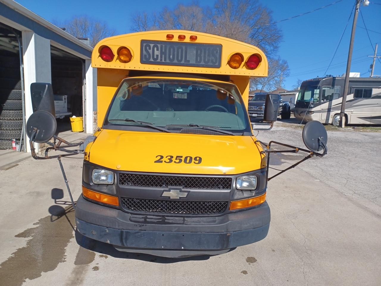 Chevrolet Express G3500 2012