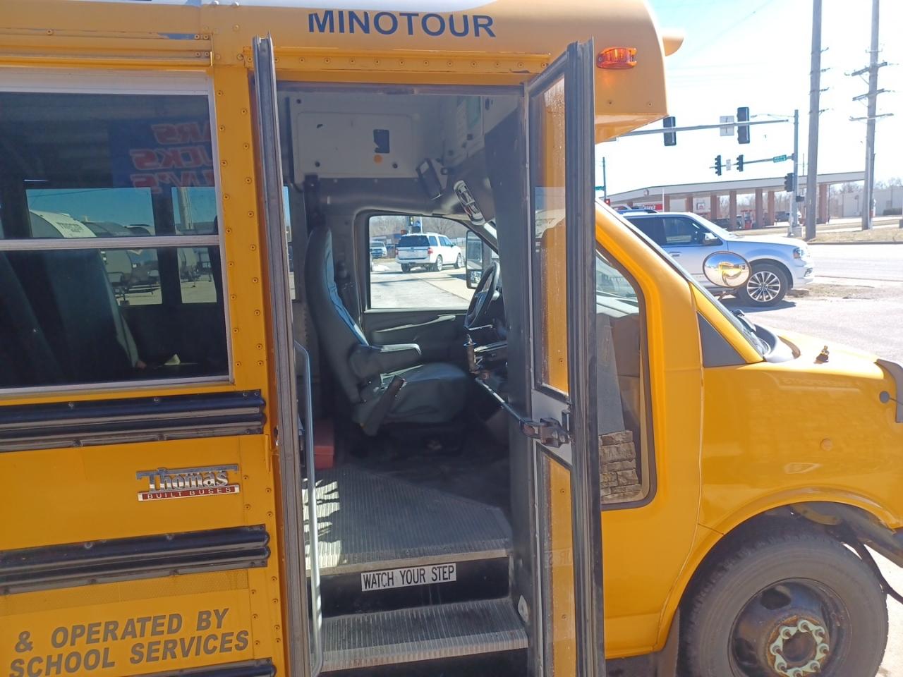 Chevrolet Express G3500 2012