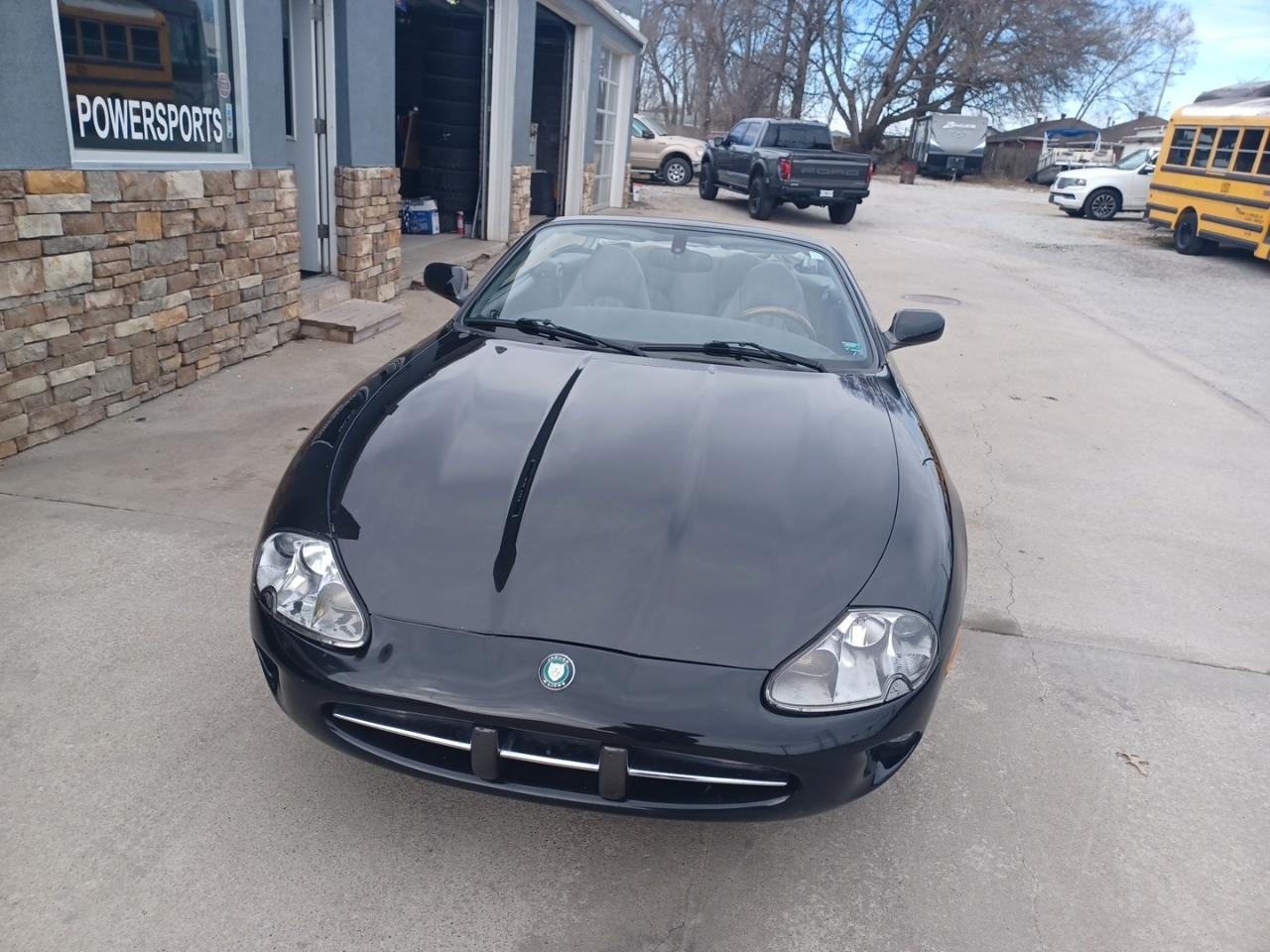 Jaguar XK8 Convertible 2000
