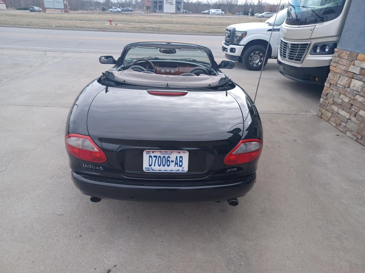 Jaguar XK8 Convertible 2000