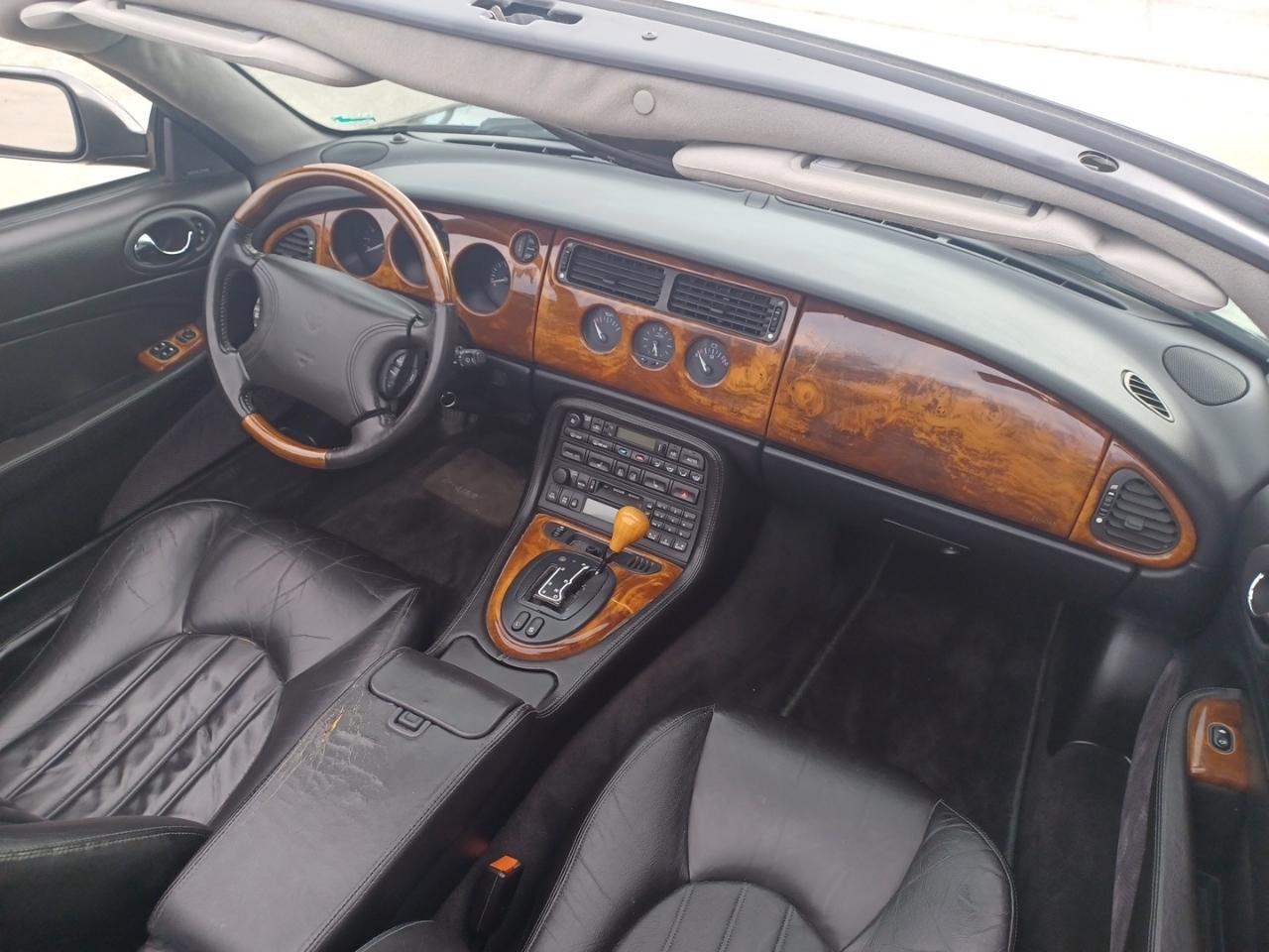 Jaguar XK8 Convertible 2000