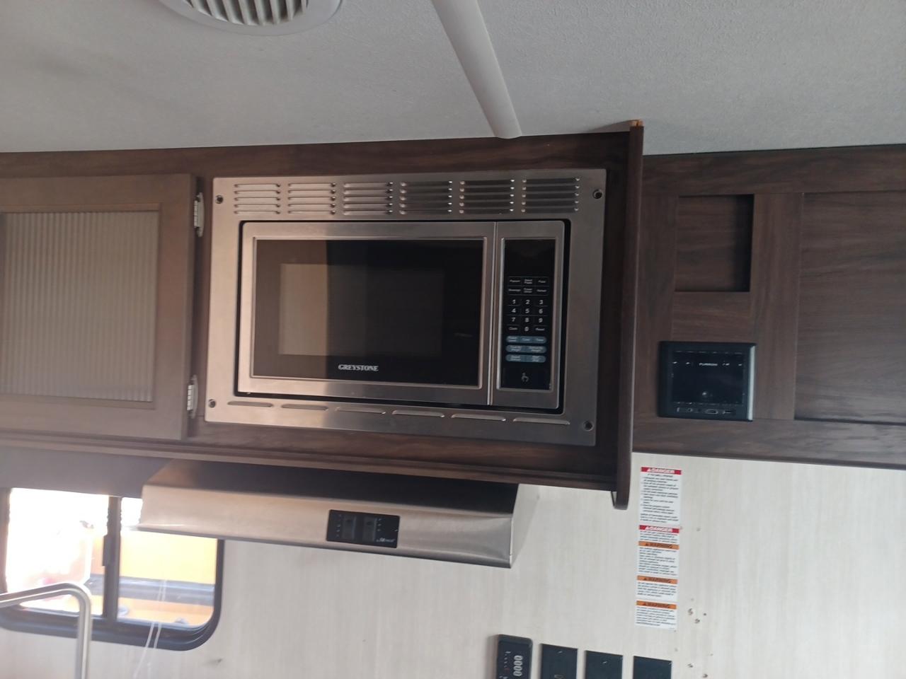 Forest River Grey Wolf Base 2019