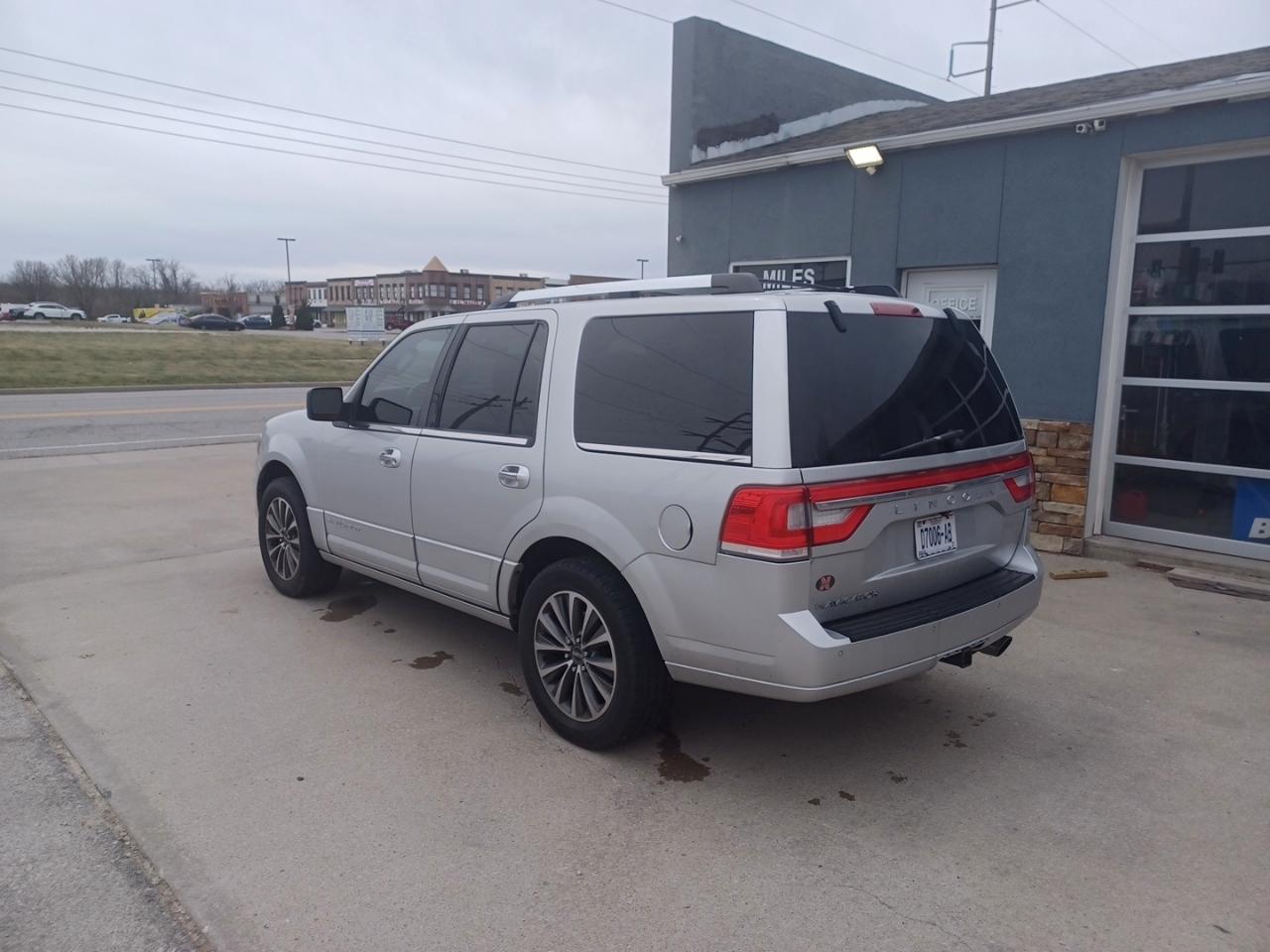 Lincoln Navigator 4WD 2015