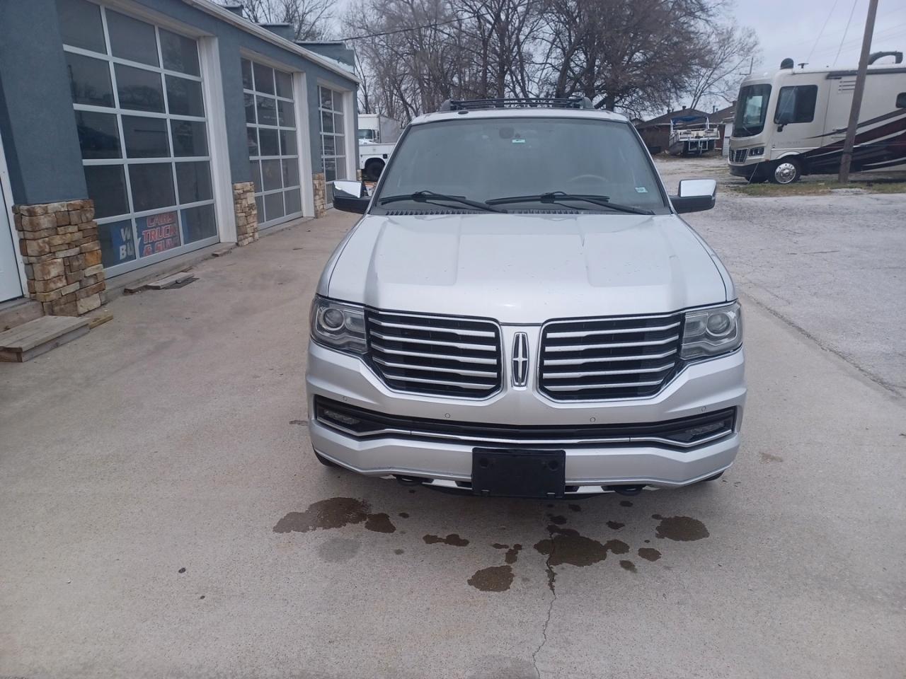 Lincoln Navigator 4WD 2015
