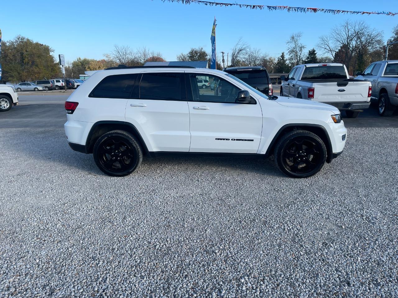 Jeep Grand Cherokee Laredo 4WD 2019