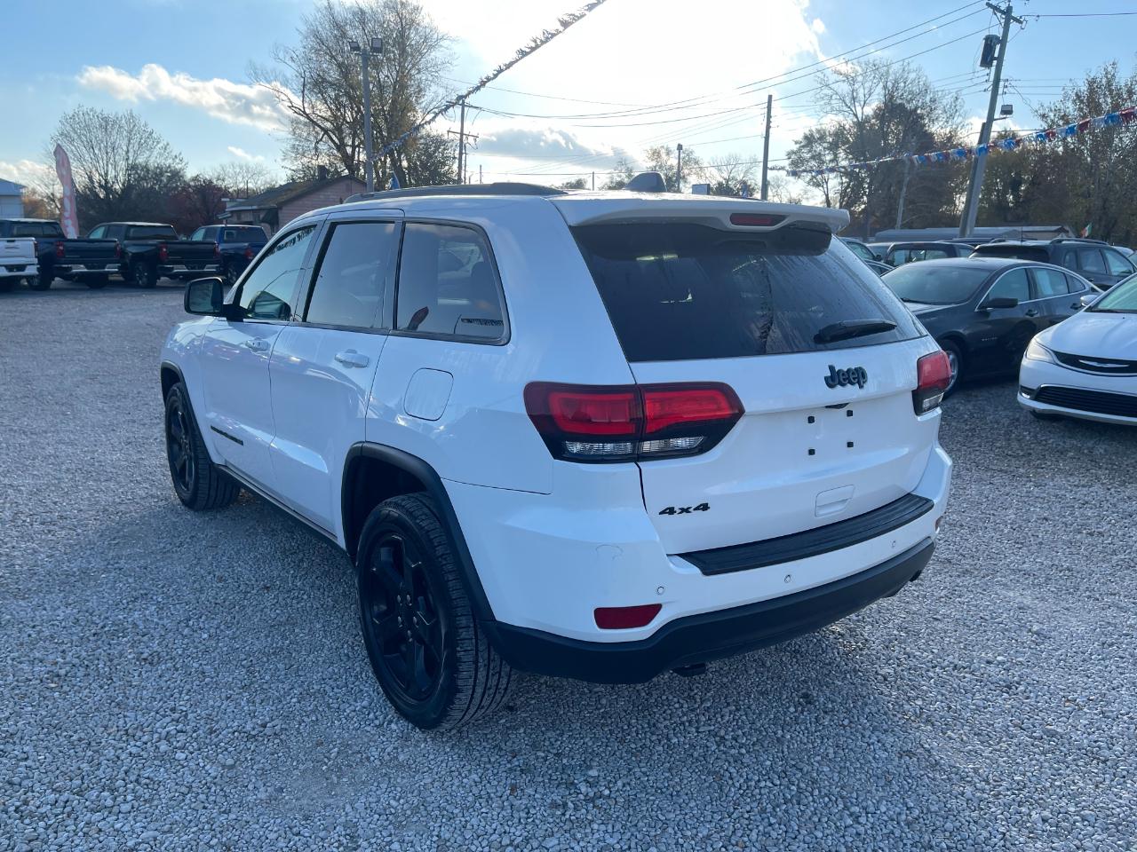 Jeep Grand Cherokee Laredo 4WD 2019