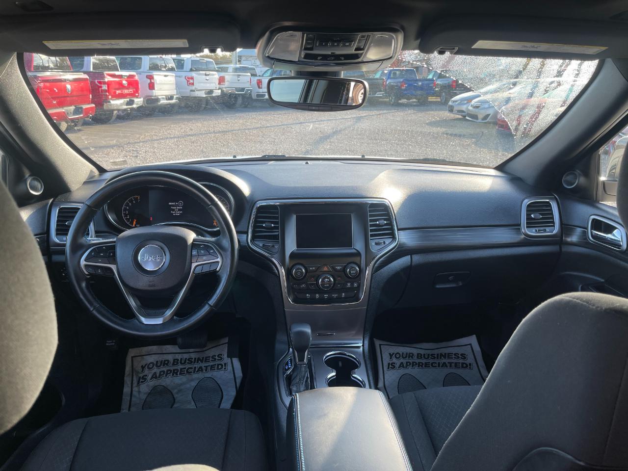 Jeep Grand Cherokee Laredo 4WD 2019